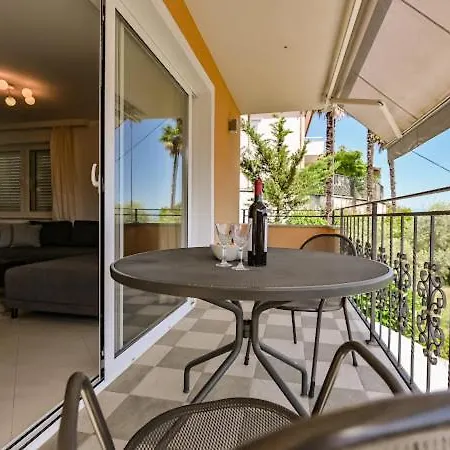 Slavica Apartament Ičići