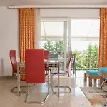 아파트 Slavica