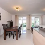Apartment Slavica