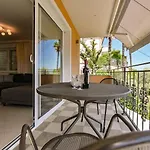 Slavica Apartment Icici